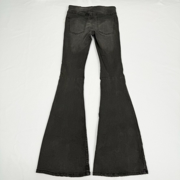 Free People Jeans - Picture 5 of 9